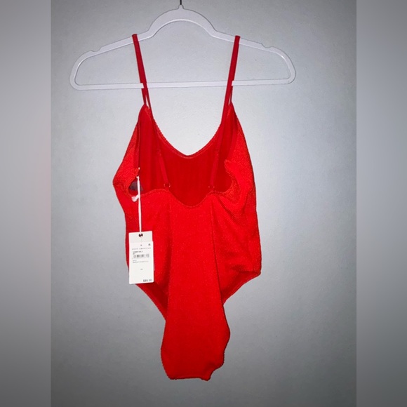 🆕 GOOD AMERICAN ALWAYS FITS ONE PIECE SWIMSUIT IN BRIGHT POPPY - Picture 4 of 8